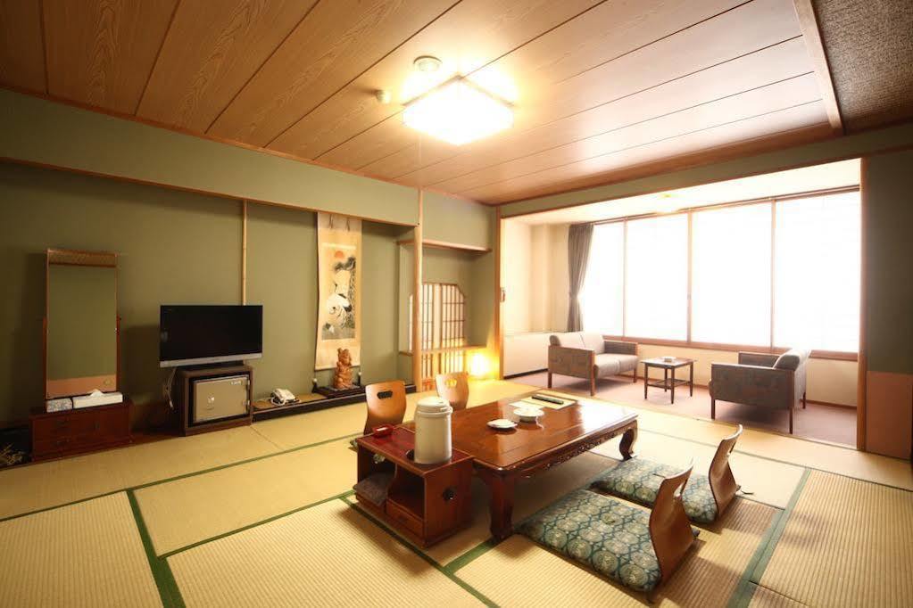 Towadako Kanko Hotel Kosaka Exterior photo